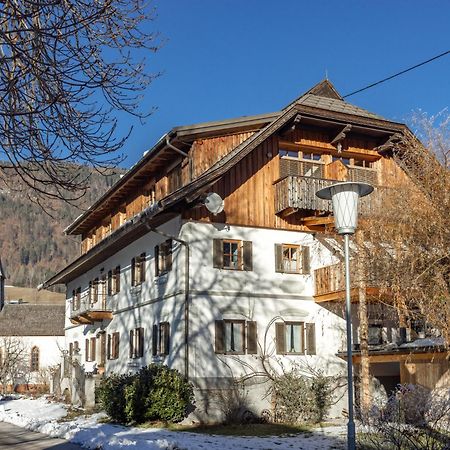 Готель Schullerhof Гермагор Екстер'єр фото
